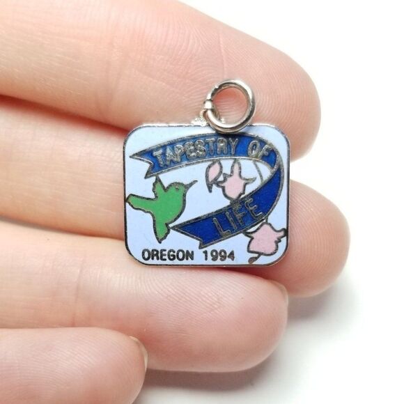 Vintage Oregon 1994 Tapestry of Life Humming Bird Enamel Pendant Charm, Blue - Picture 1 of 6